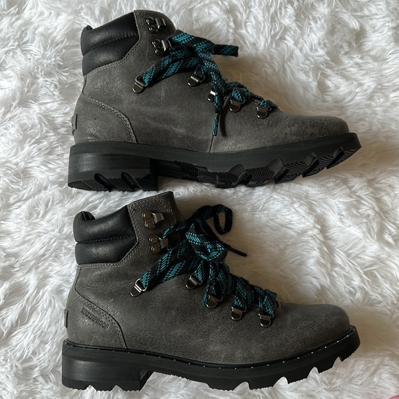 Sorel Lennox hiker in quarry - Picture 5 of 12